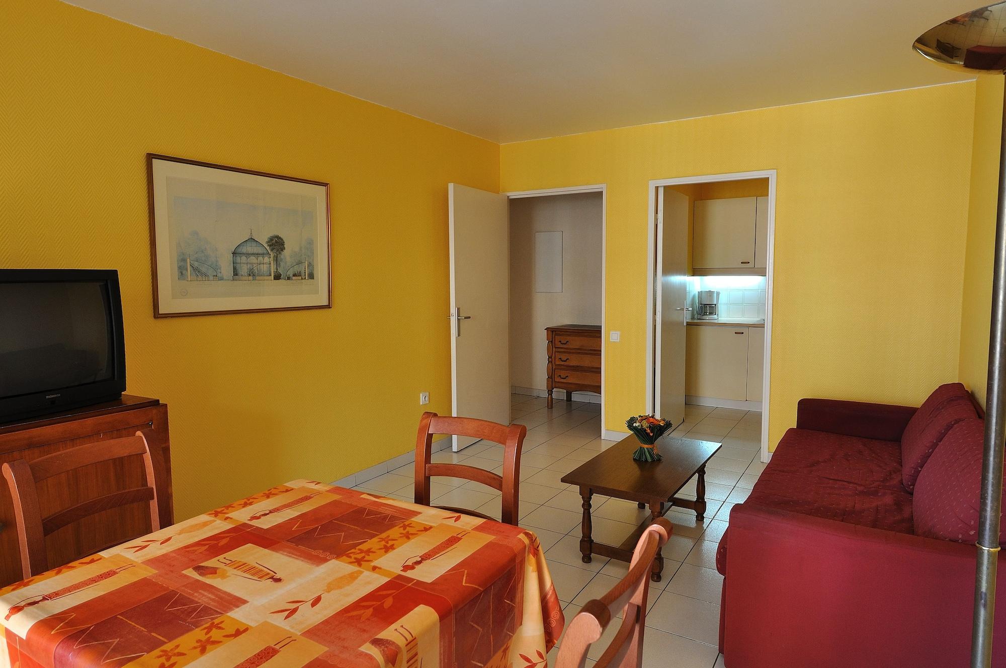 Residhotel Villa Maupassant Cannes Exterior photo