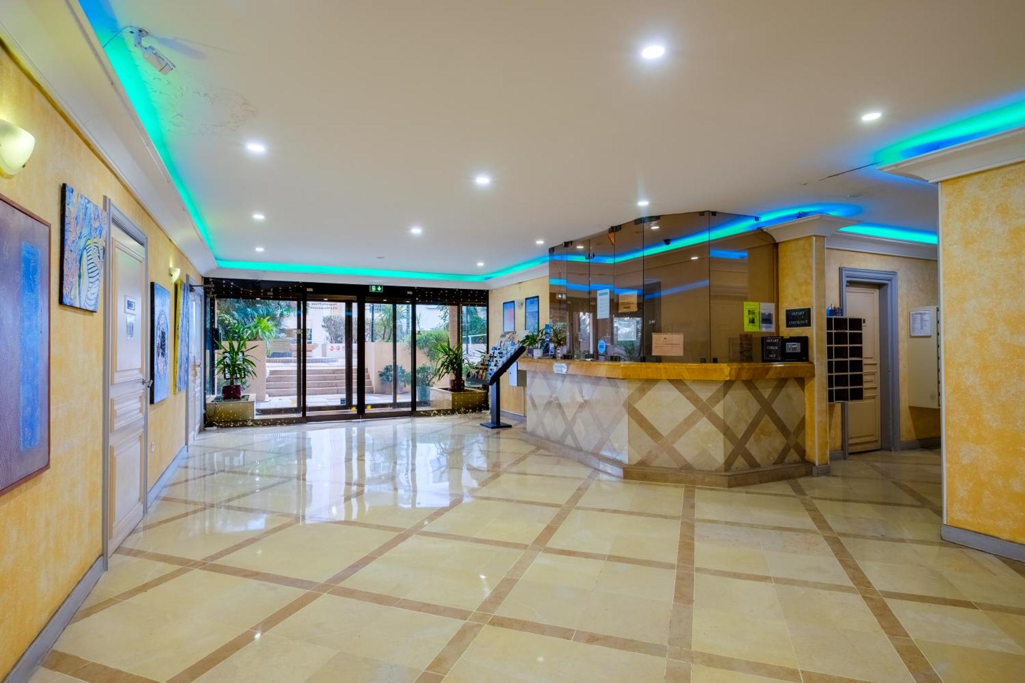 Residhotel Villa Maupassant Cannes Exterior photo