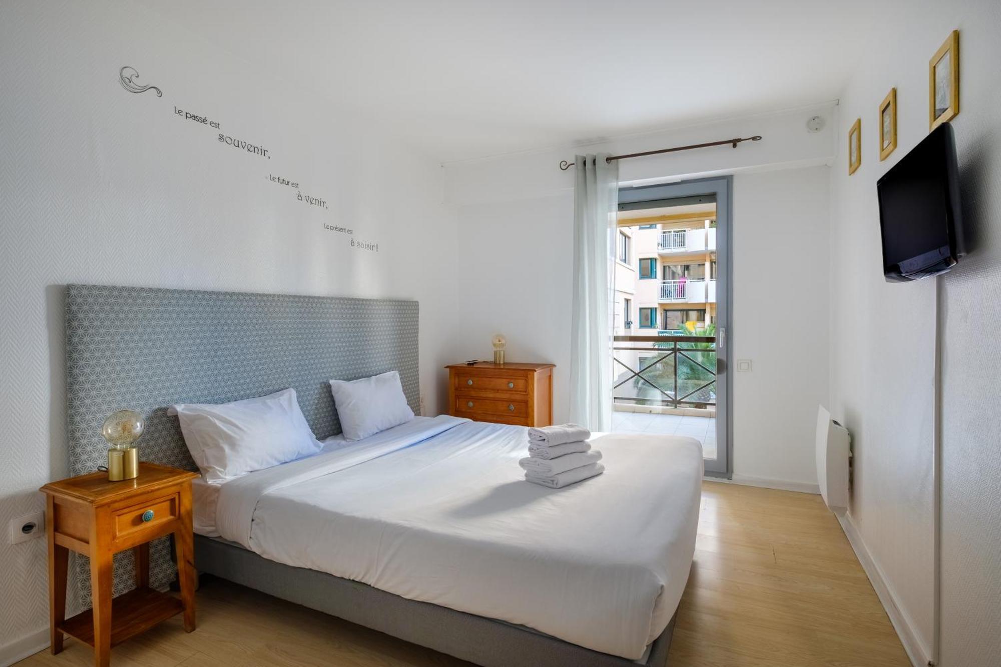 Residhotel Villa Maupassant Cannes Exterior photo
