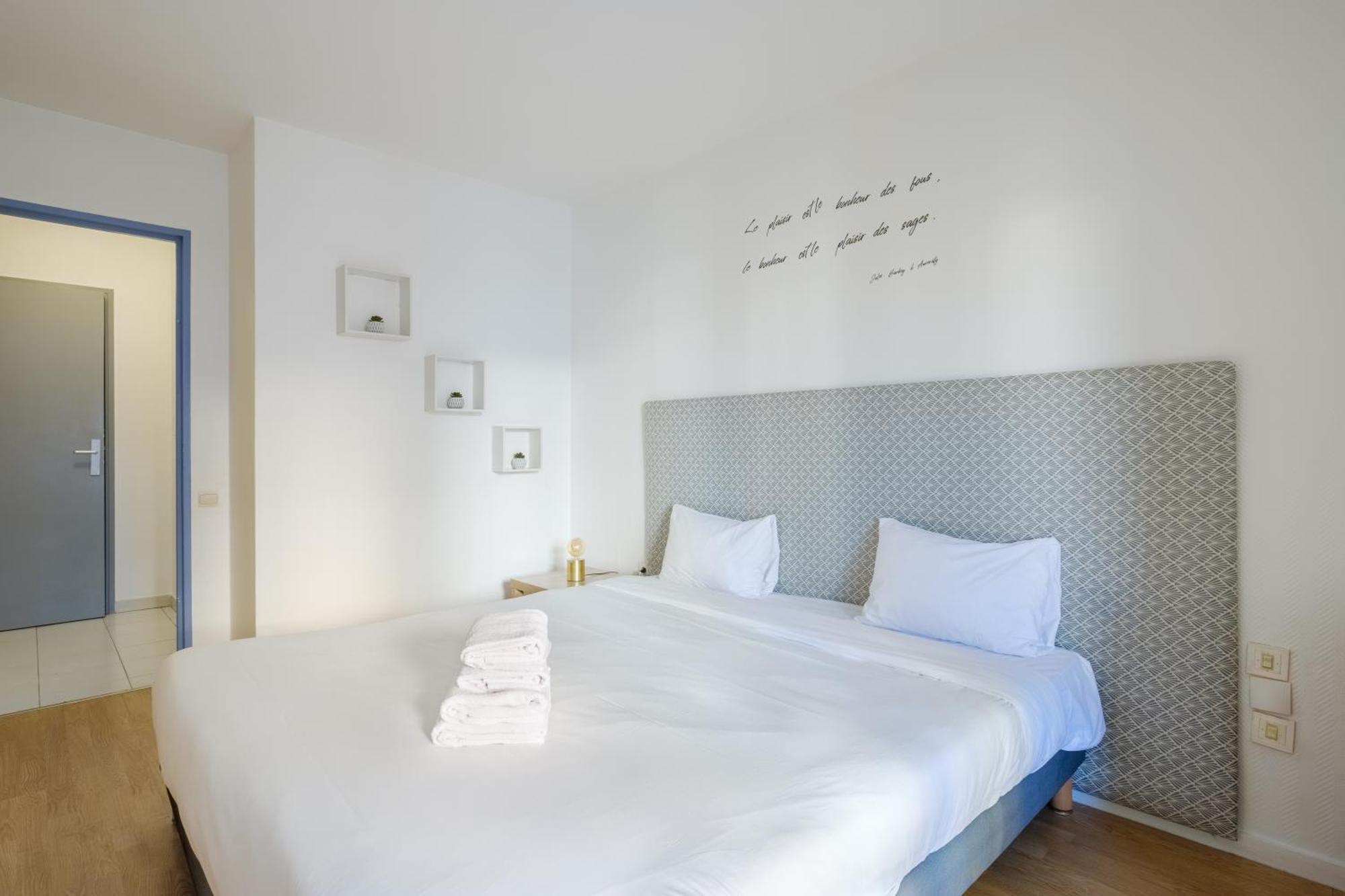 Residhotel Villa Maupassant Cannes Exterior photo